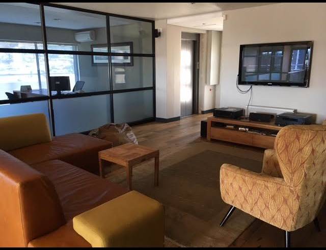 1,320M² BUILDING FOR SALE IN CAPE TOWN CITY CENTRE